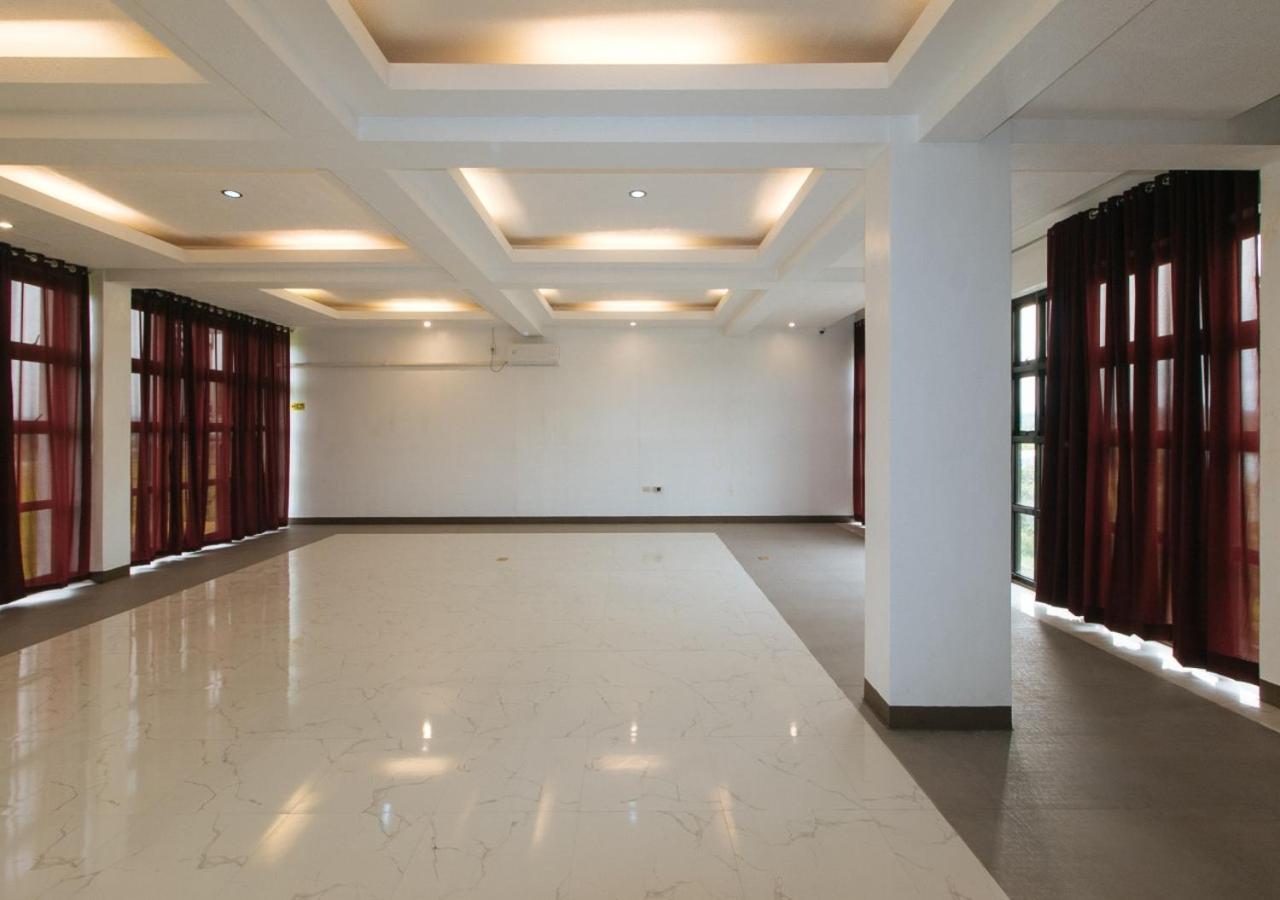 Hotel Reddoorz Near Iloilo International Airport Cabatuan Exterior foto